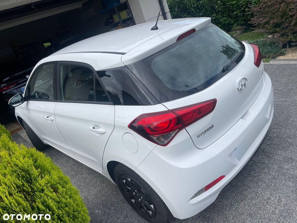 Hyundai i20 blue 1.2 Style - 5
