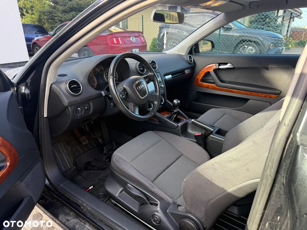 Audi A3 3-drzwiowe 1.9 TDI Ambiente - 8
