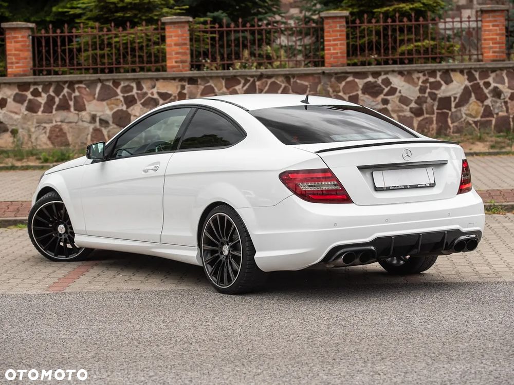 Mercedes-Benz Klasa C 250 Sport 7G-TRONIC - 9