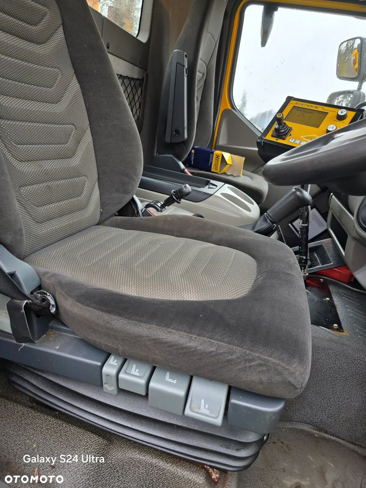 DAF LF 55 220 pługopiaskarka duże kola komunalny wywrotka hakowiec bramowiec - 4