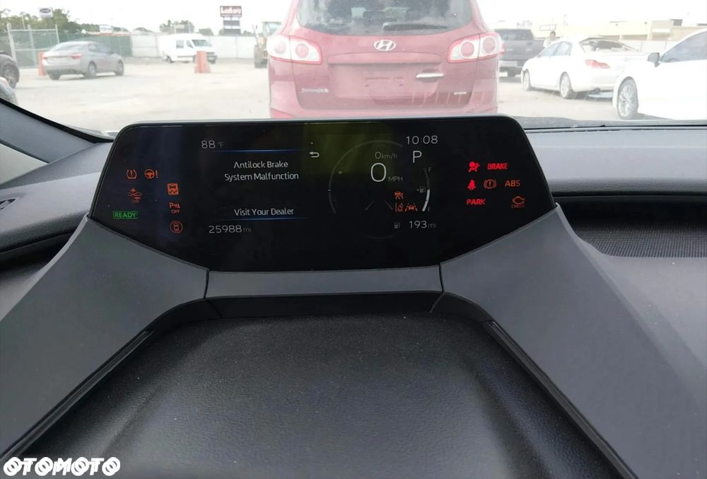 Toyota Prius Hybrid Executive - 9