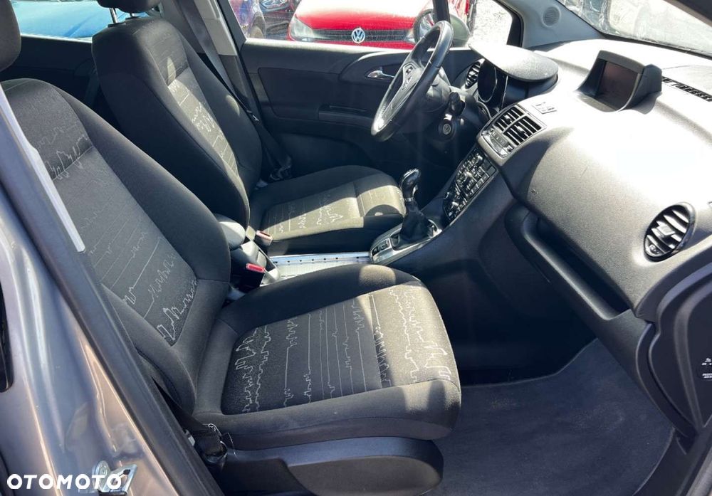 Opel Meriva - 8