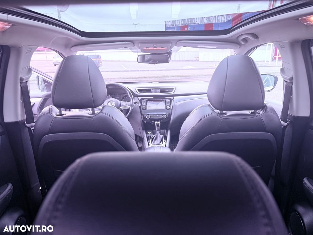 Nissan Qashqai 1.6 DCI Xtronic TEKNA+ - 24
