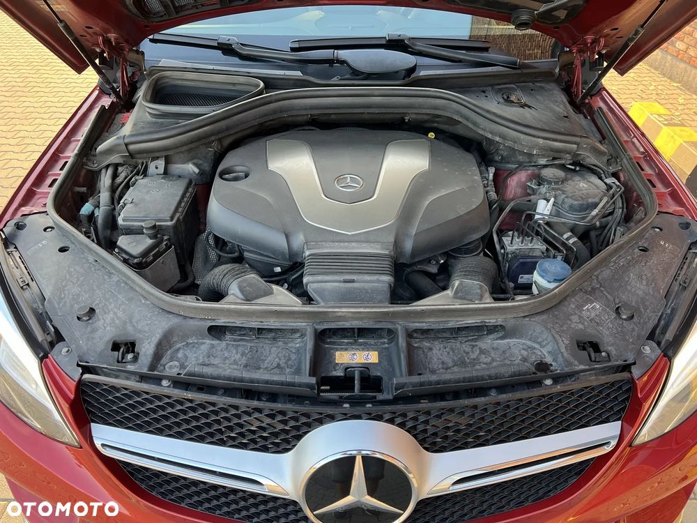 Mercedes-Benz GLE 350 d Coupe 4Matic 9G-TRONIC AMG Line - 28