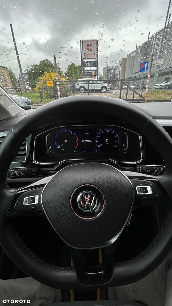 Volkswagen Polo - 13