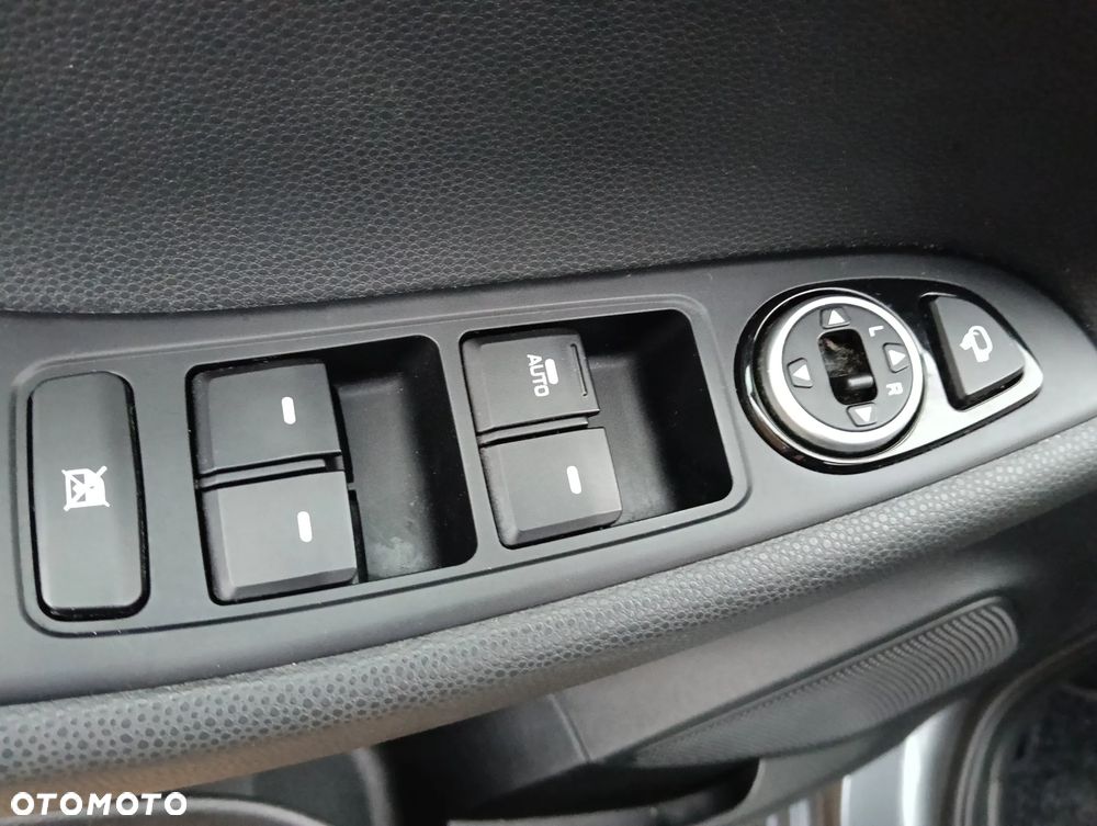 Hyundai i20 1.2 Intro Edition - 10