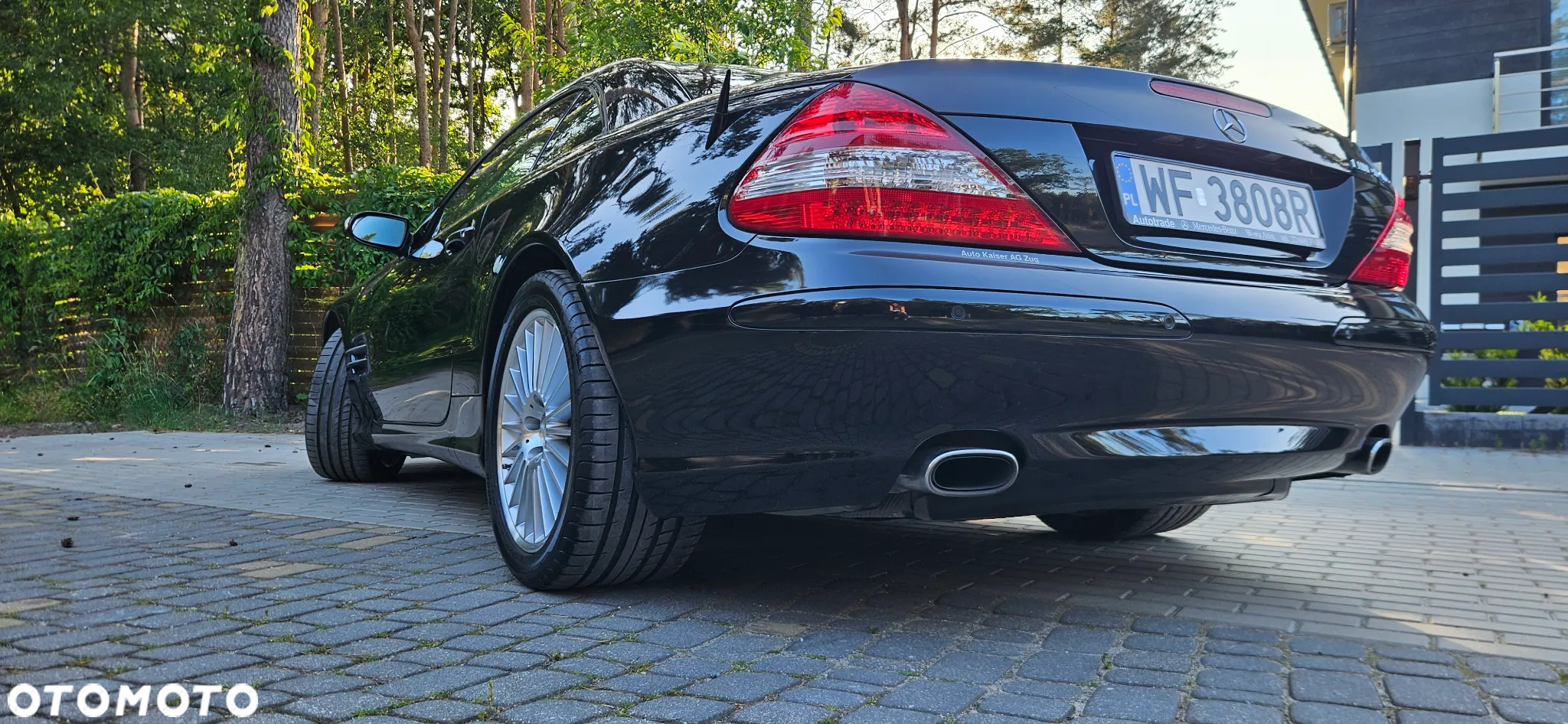 Mercedes-Benz SL - 11