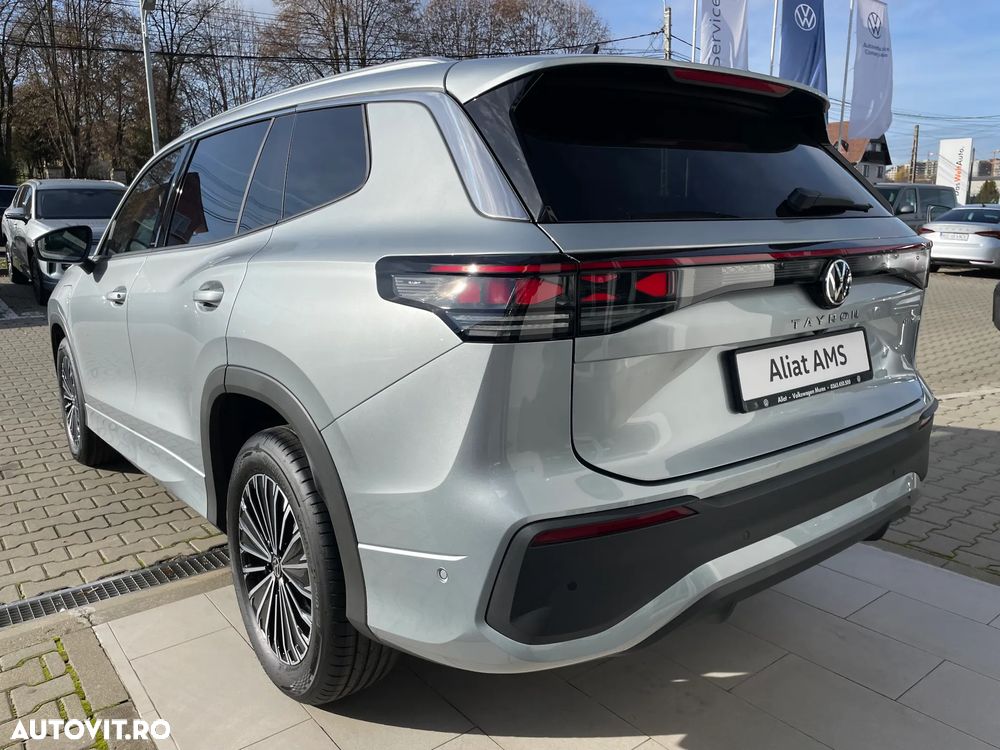 Volkswagen Tayron 1.5 TSI DSG PHEV Life - 6