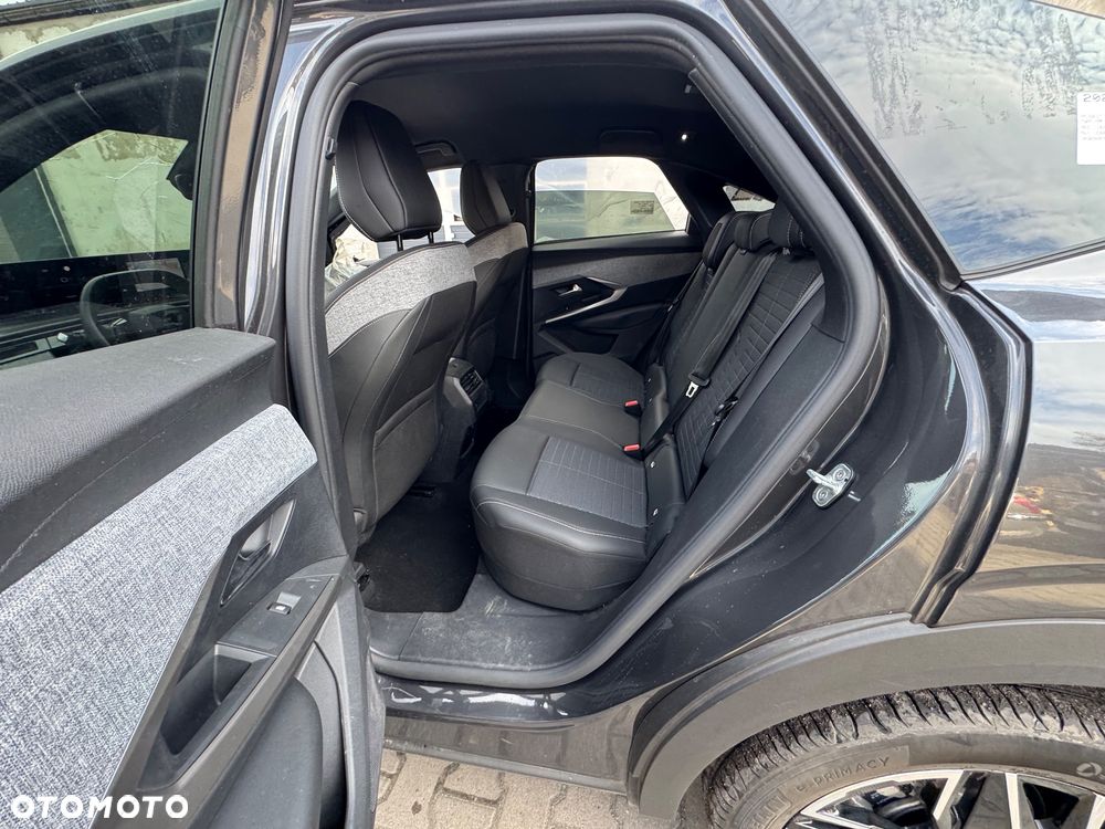 Peugeot 3008 1.2 PureTech mHEV Allure Pack S&S e-DCS6 - 7