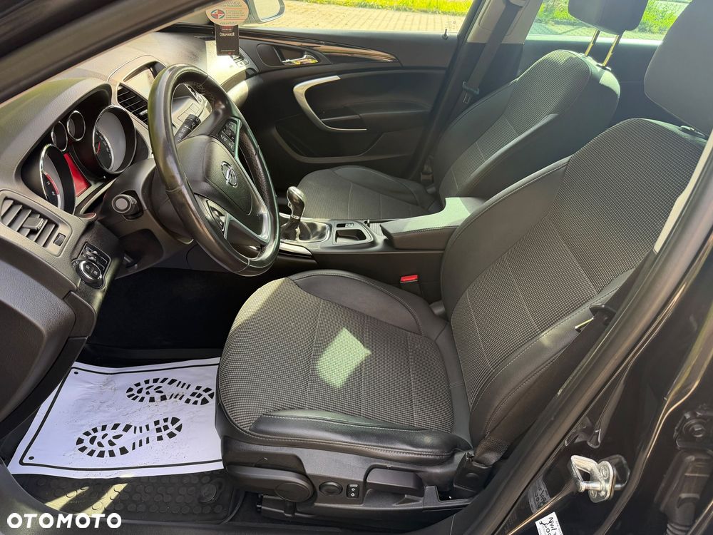 Opel Insignia - 17