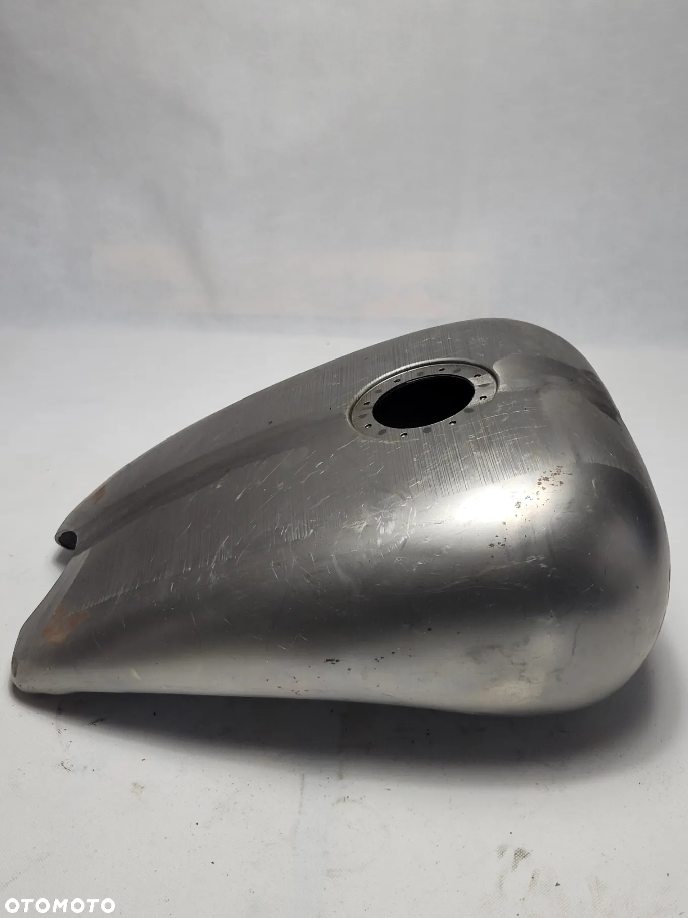 Zbiornik paliwa Harley Davidson Custom old school - 3