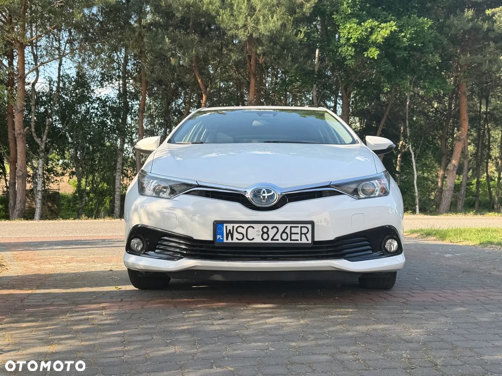 Toyota Auris - 4