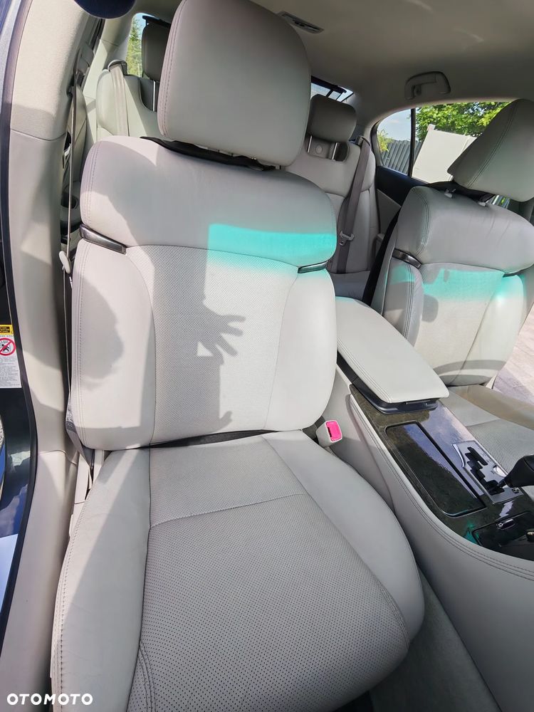 Lexus GS 450h Prestige + - 6