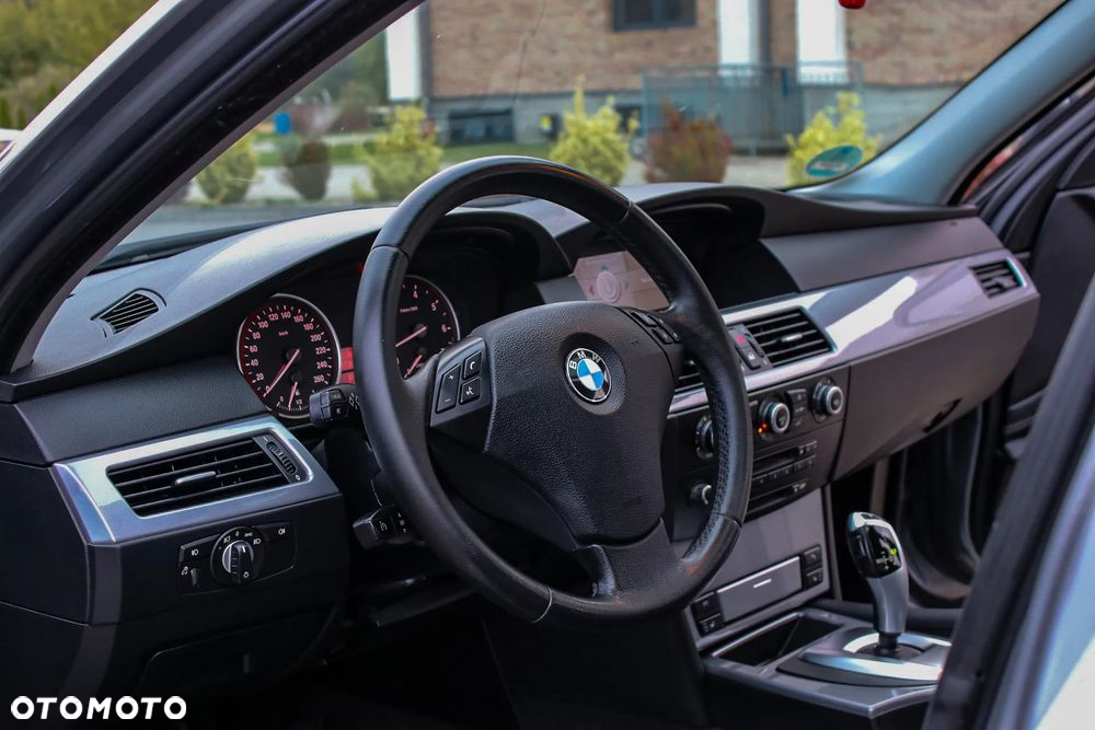 BMW Seria 5 - 31