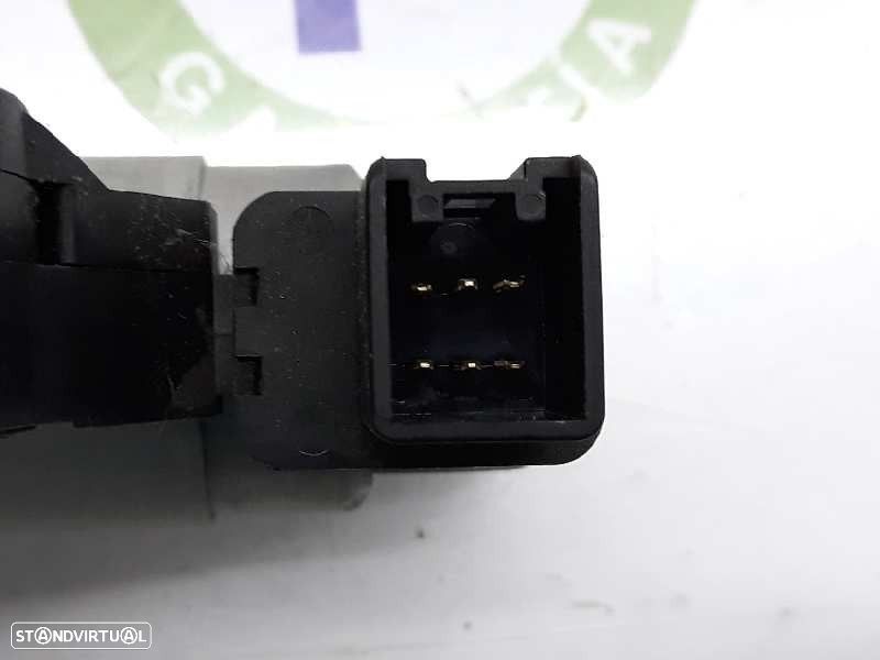 MOTOR ELEVADOR DE VIDRO TRASEIRO ESQUERDO MAZDA CX-7 2010 -G22C5858X - 3