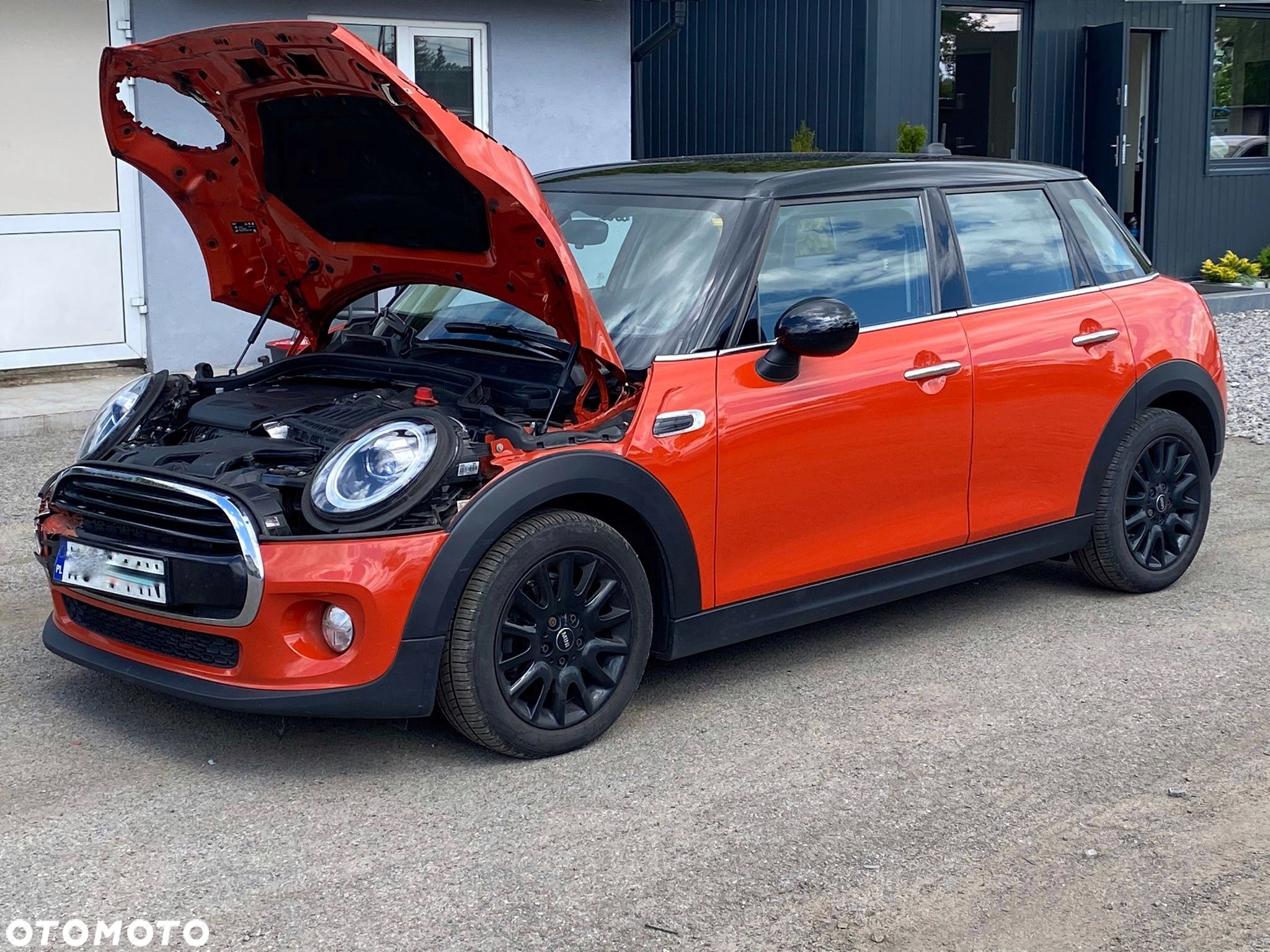 MINI Cooper Standard - 5