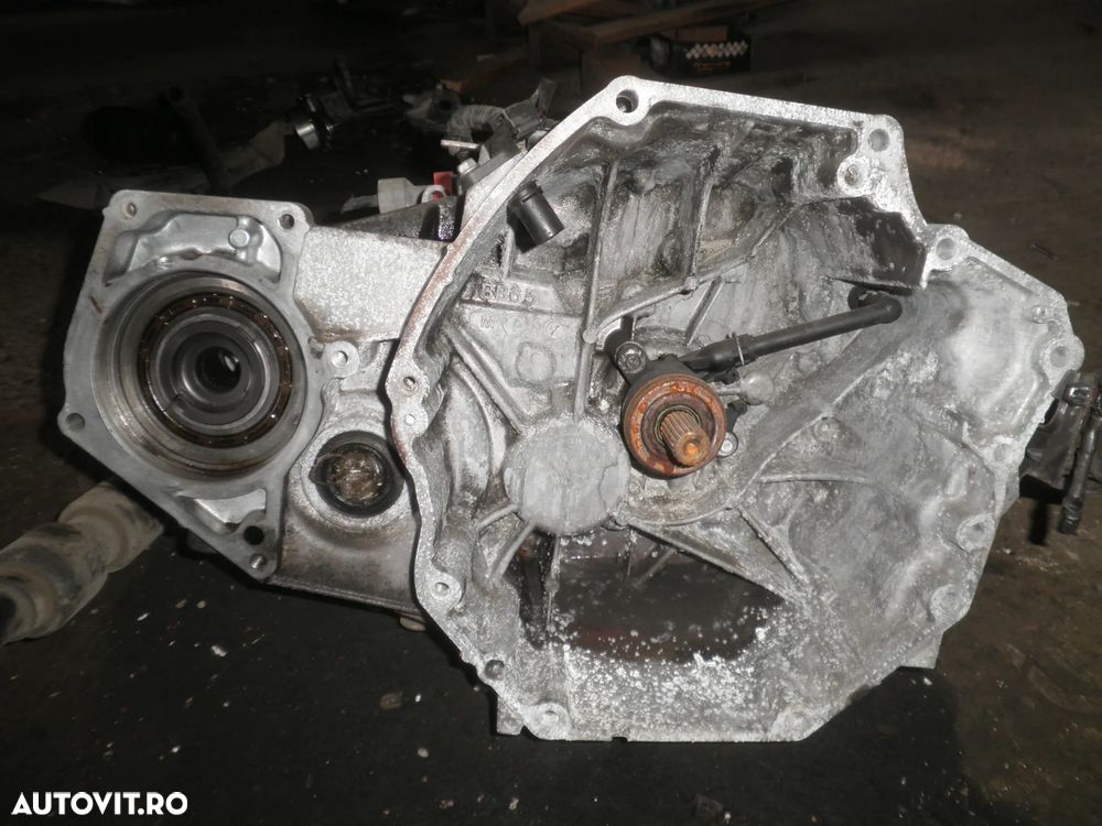 Cutie viteze Nissan X-Trail , Qashqai, 1.6 DCI 4x4