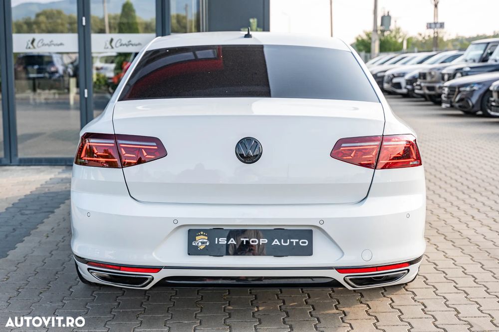 Volkswagen Passat - 3