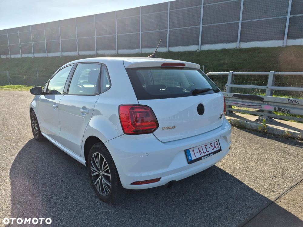 Volkswagen Polo - 23