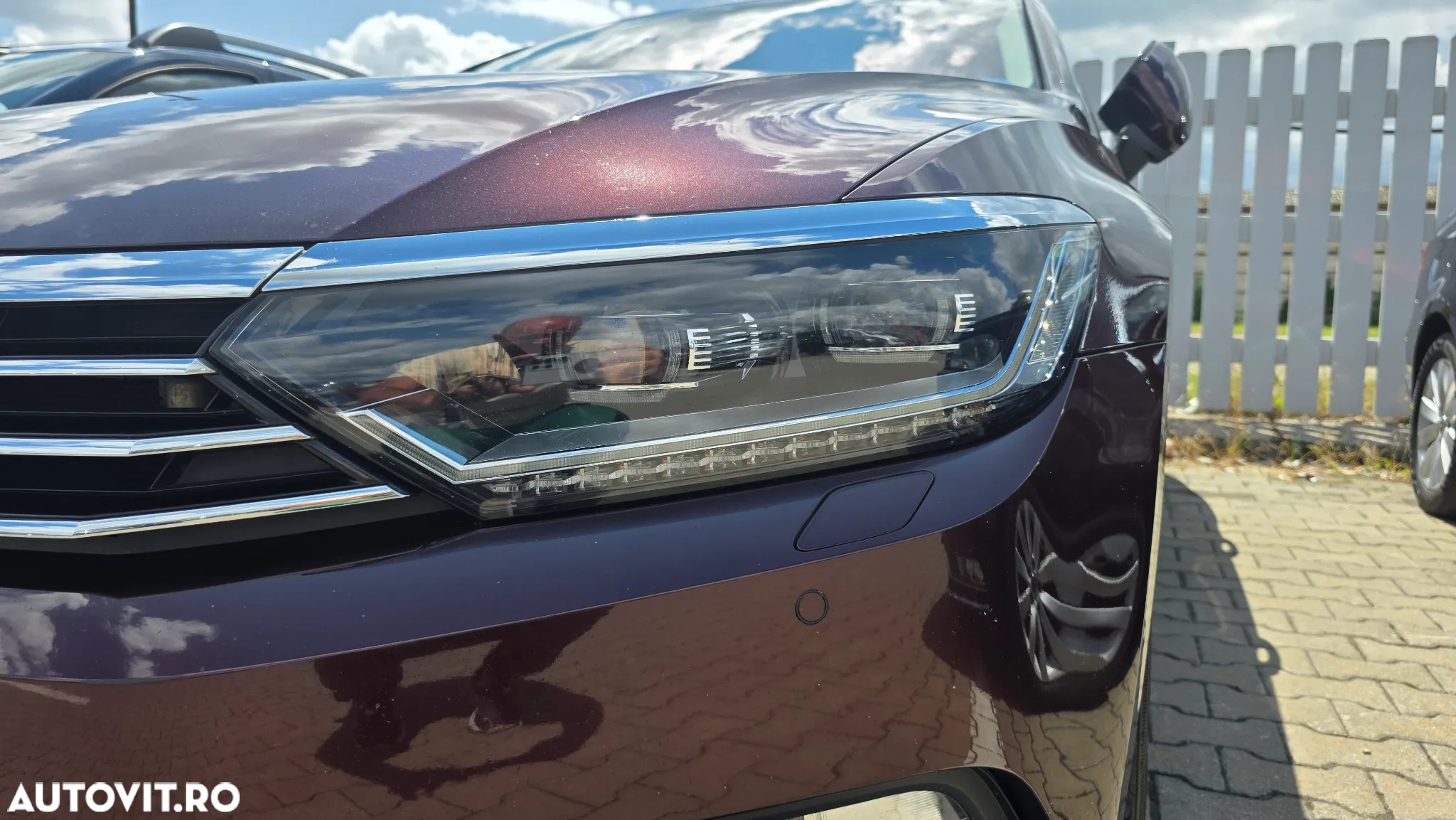 Volkswagen Passat - 15
