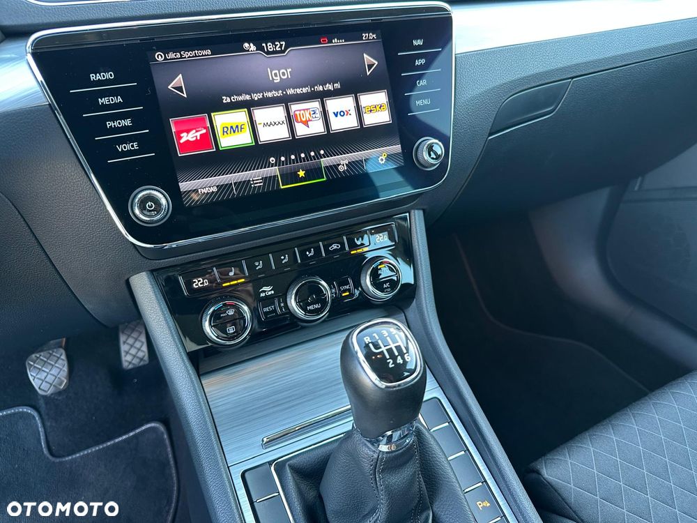 Skoda Superb 2.0 TDI Ambition - 25