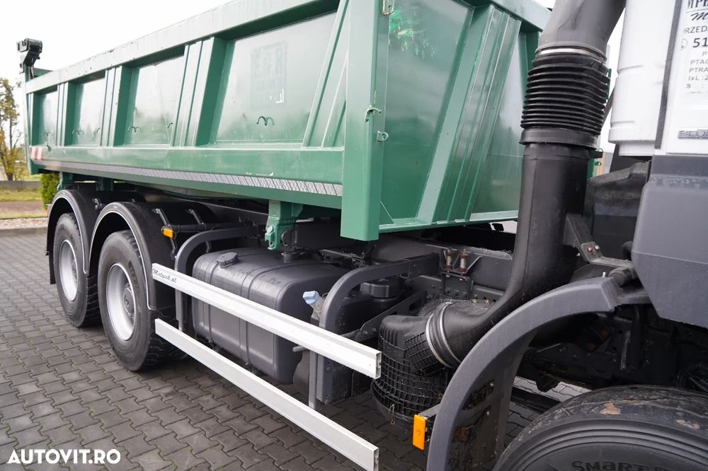 Mercedes-Benz AXOR 2636 / 6x4 / BASCULĂ CU 2 LATE / HIDROCLAPĂ / HIDROCLAPĂ / SPECIAL / CU PUNGĂ DE TRECERE FRONTALĂ / MANUALĂ - 23