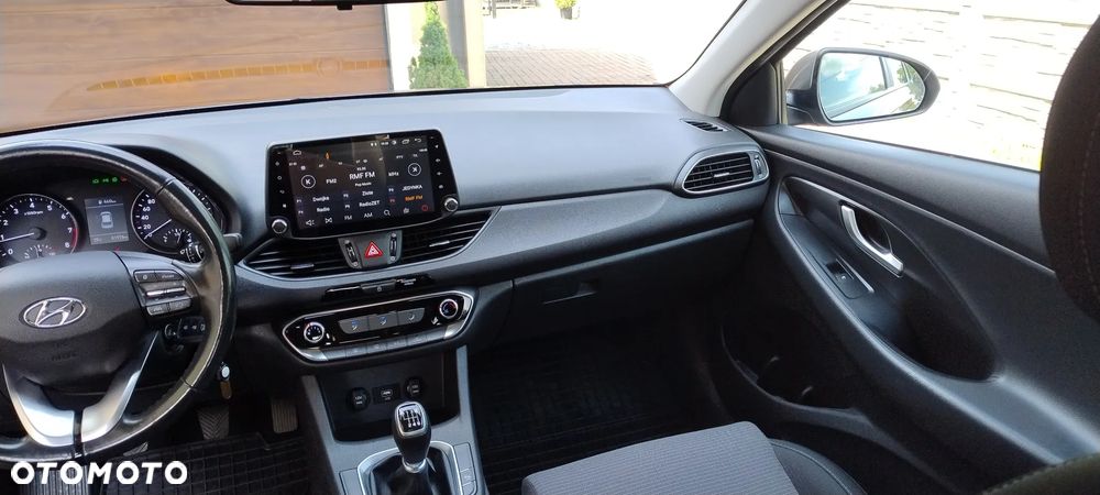 Hyundai i30 1.5 DPI Comfort - 13