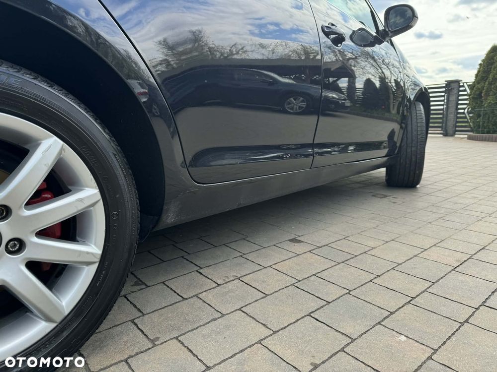 Volkswagen Jetta 1.9 TDI Comfortline - 12