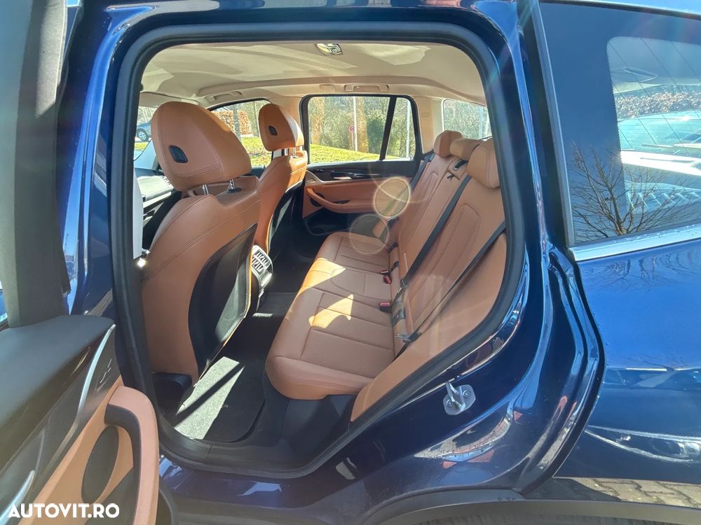 BMW X3 xDrive20d AT Luxury Line - 15