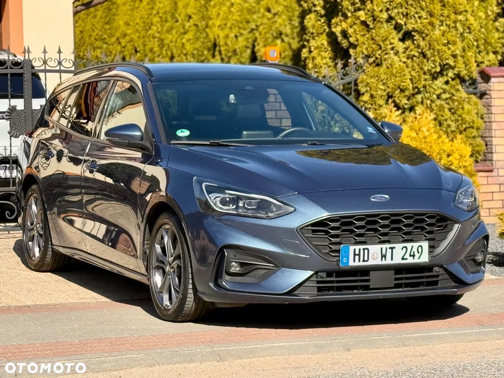 Ford Focus 1.5 EcoBlue Start-Stopp-System ST-LINE STYLE - 4