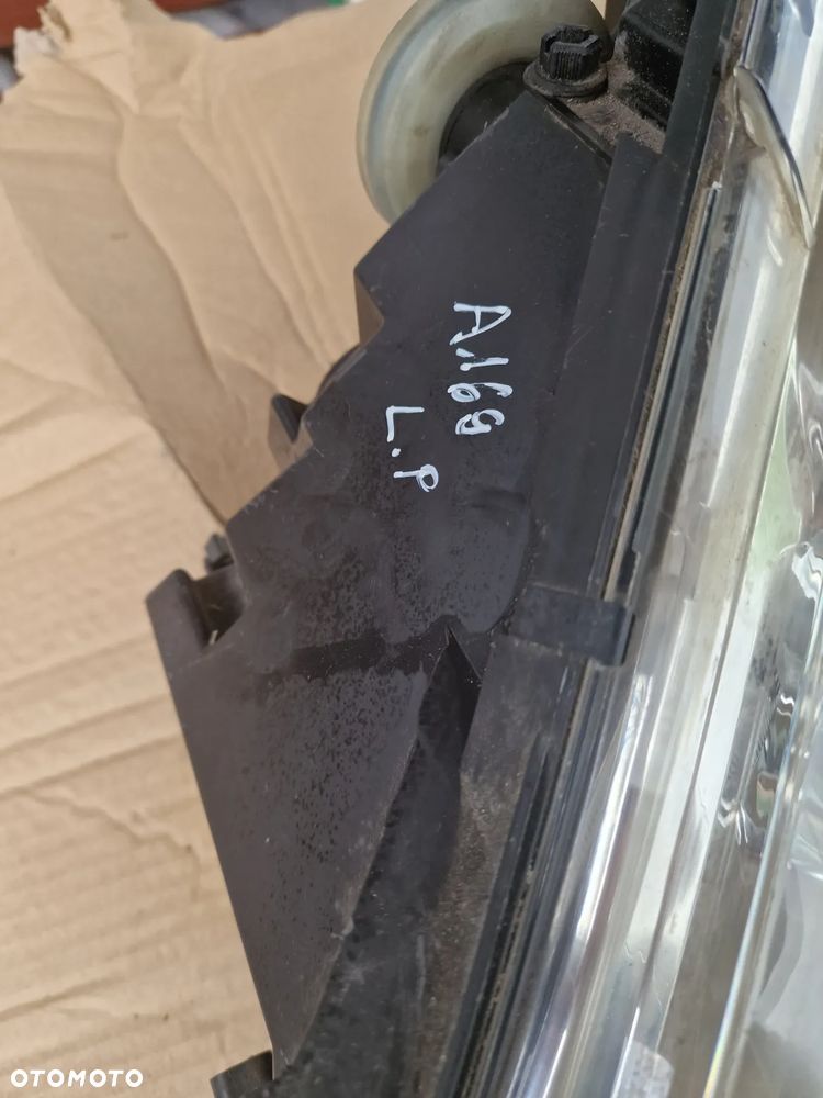 Lampa lewa przednia Mercedes W169 - 4