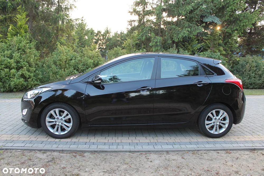 Hyundai i30 1.4 CRDi Trend - 9