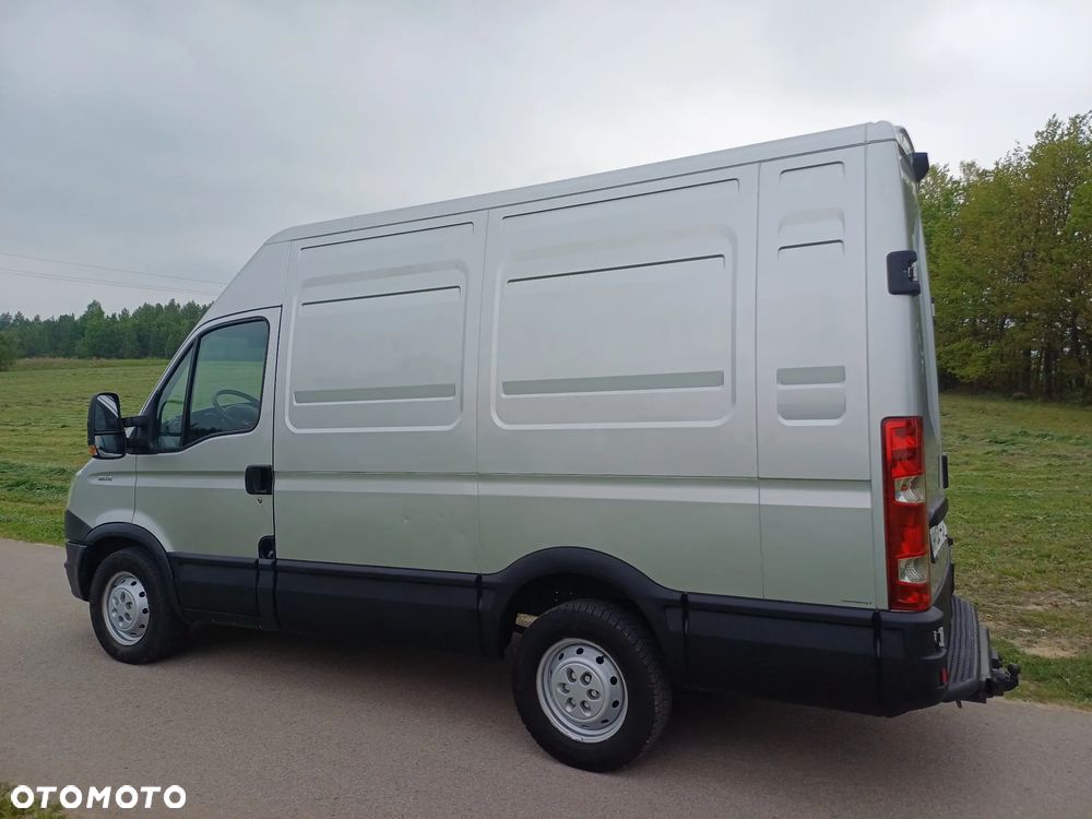 Iveco 35S13 - 16