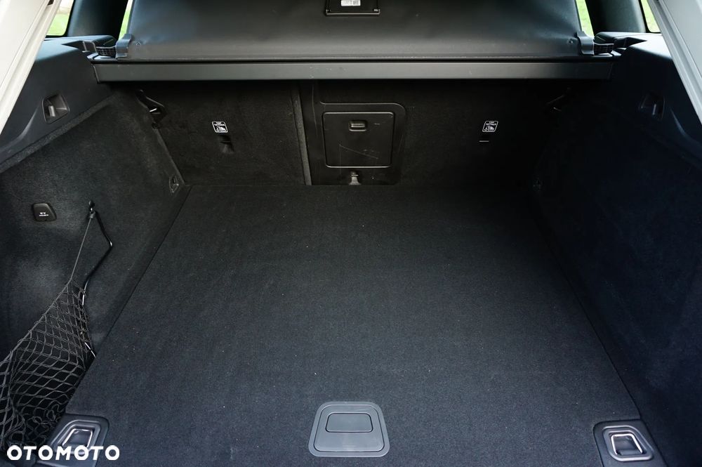 Volvo XC 60 B4 D Core - 22