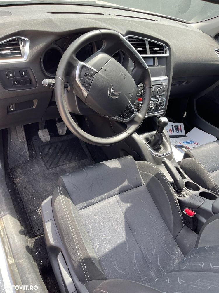 Dezmembrez Citroen C4 2014 1.4 95Cp - 3