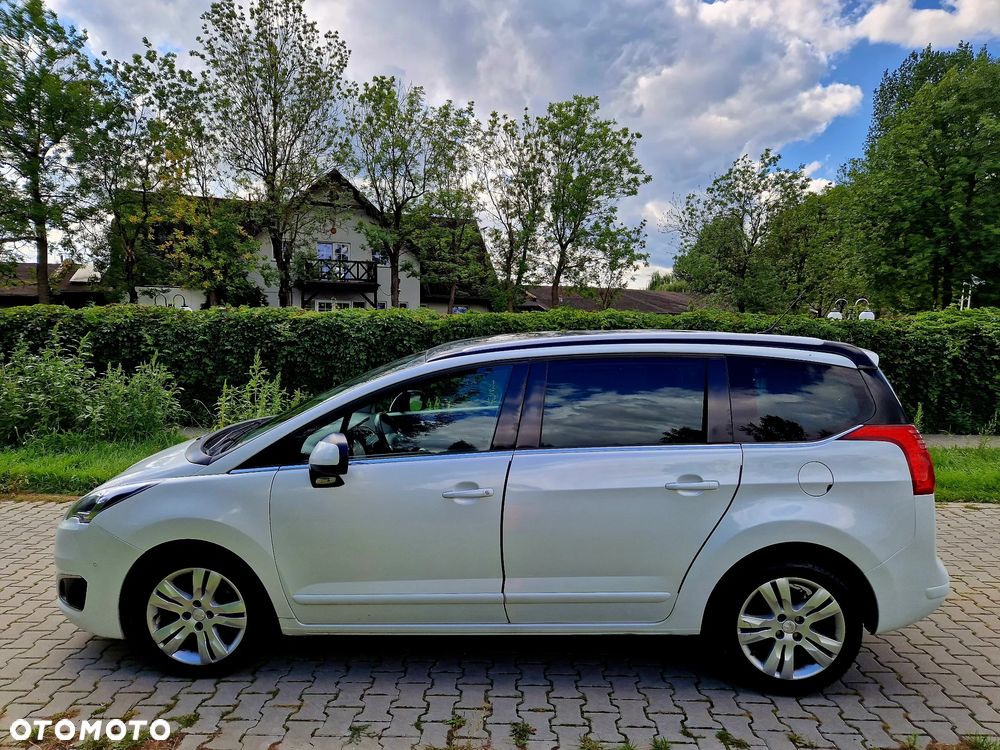 Peugeot 5008 - 3