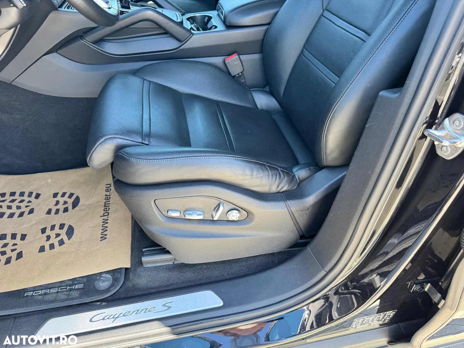 Porsche Cayenne S Tiptronic S - 35