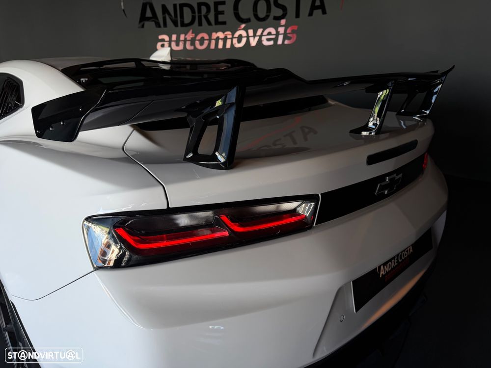 Chevrolet Camaro - 8