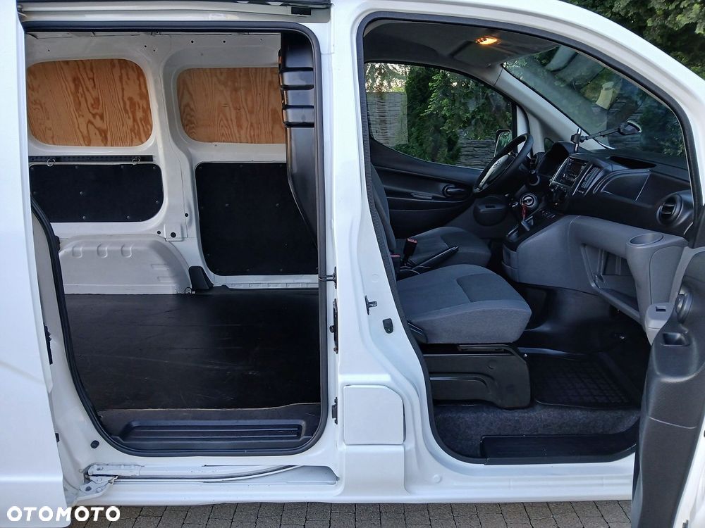 Nissan NV200 - 7