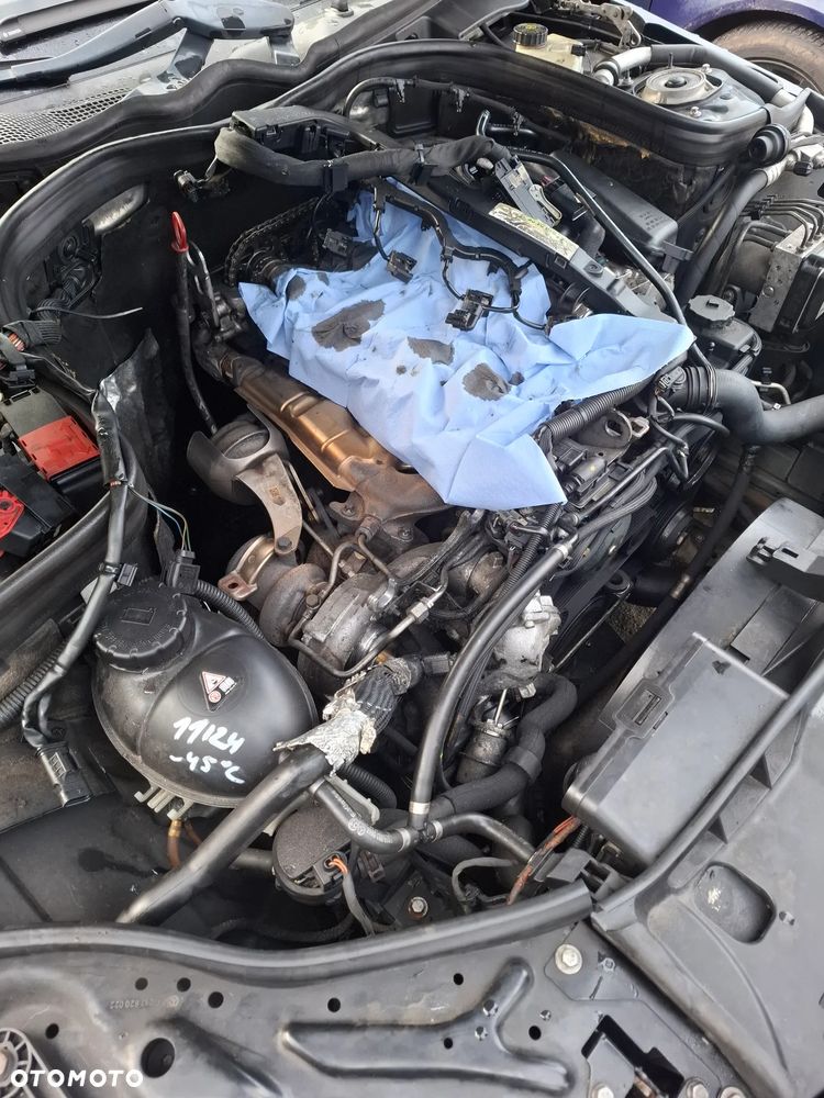 Mercedes-Benz Klasa E 220 CDI DPF BlueEFFICIENCY Automatik Avantgarde - 6