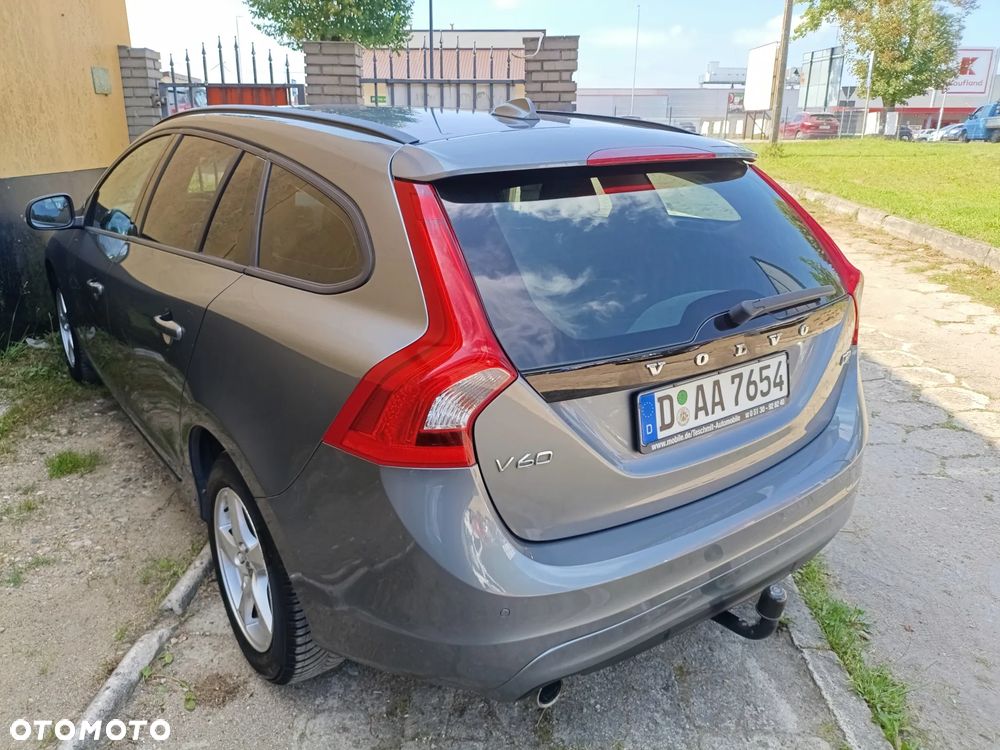 Volvo V60 D2 - 11