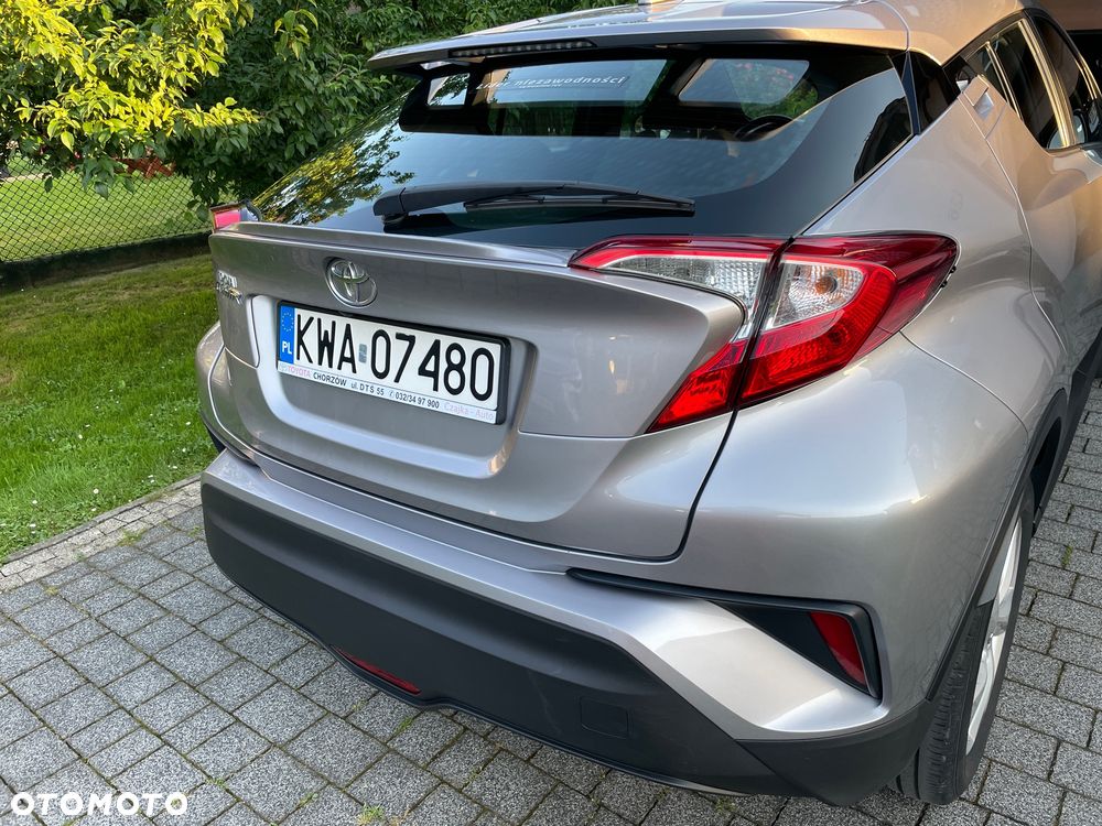 Toyota C-HR 1.2 T Premium - 4