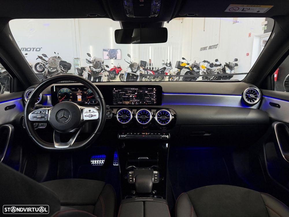 Mercedes-Benz A 180 7G-DCT AMG Line - 10