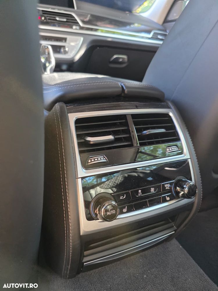 BMW Seria 7 730d xDrive - 6
