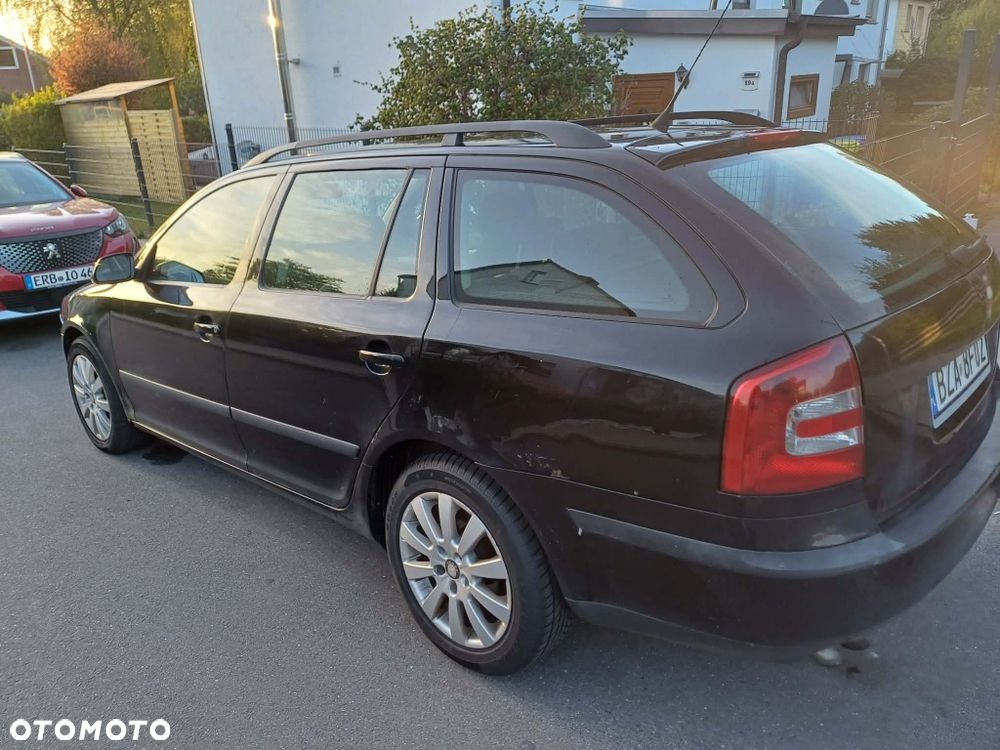 Skoda Octavia - 2