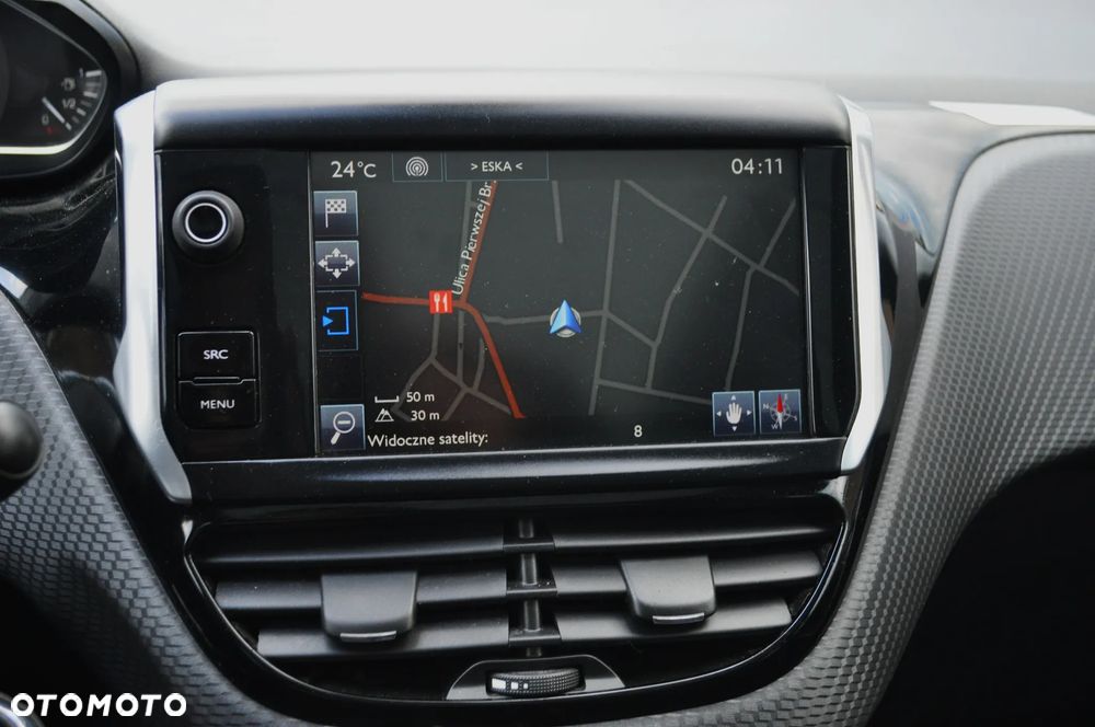 Peugeot 2008 BlueHDi 100 STOP & START Allure - 17