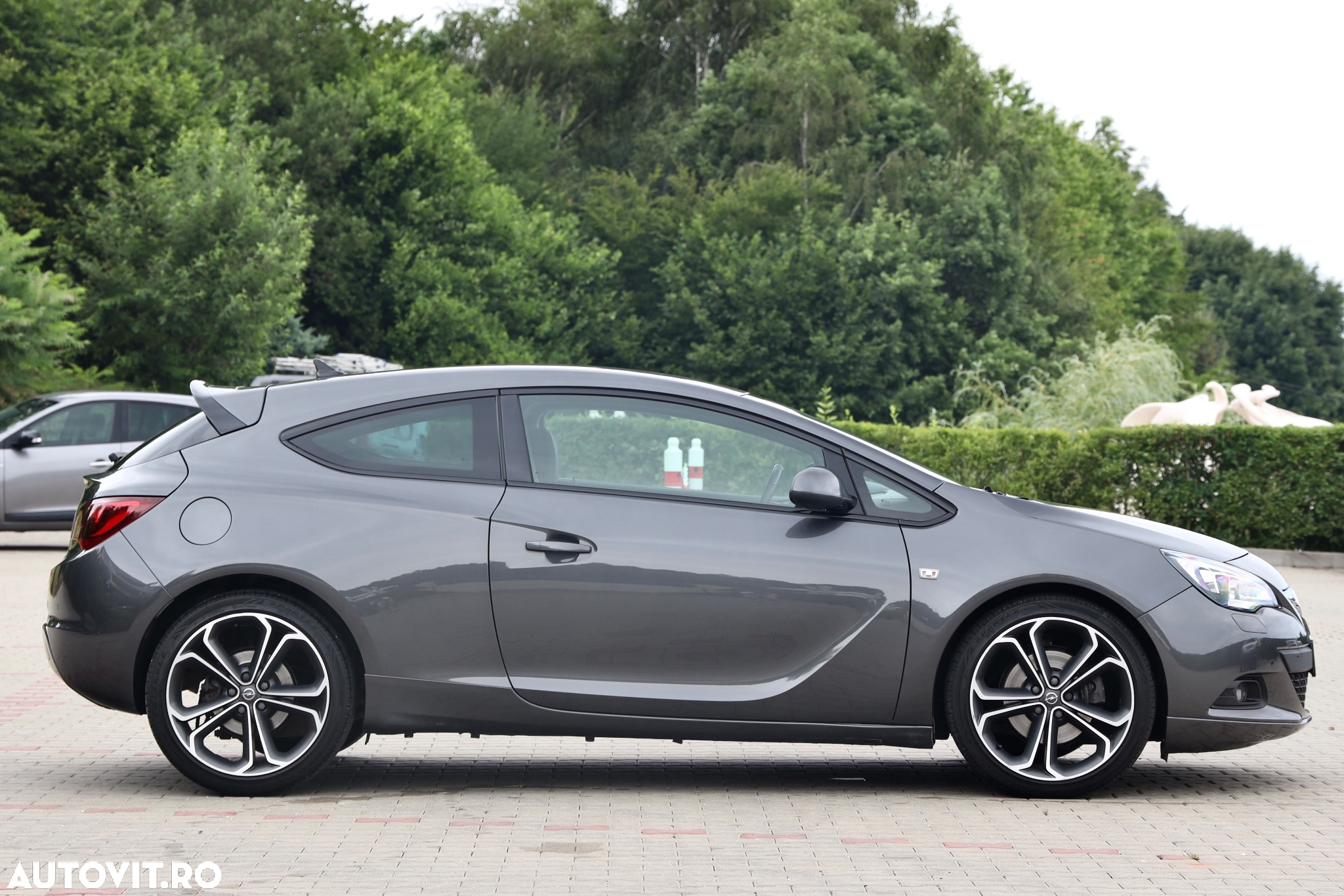 Opel Astra GTC 2.0 CDTI ecoFLEX Start/Stop Active - 38
