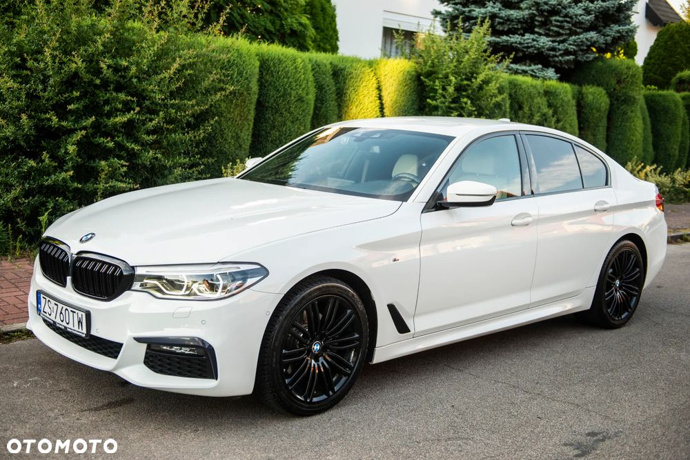 BMW Seria 5 520d xDrive Sport - 10