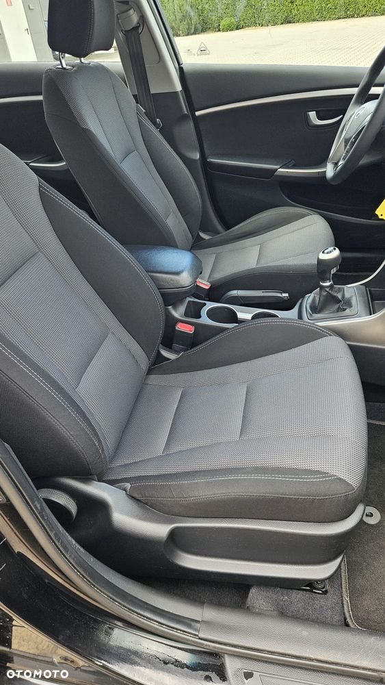 Hyundai i30 - 27