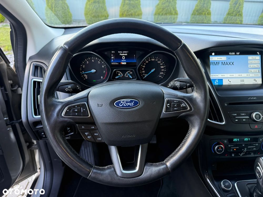Ford Focus 1.0 EcoBoost Titanium ASS PowerShift - 13